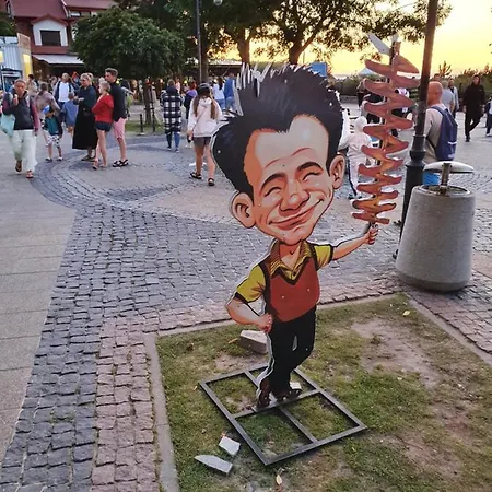 Wakacyjny Ines -ustka-na Wydmie,samodzielne Zameldowanie,garaz Do Dyspozycji Gosci Apartment Ustka