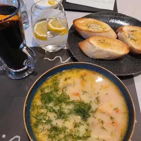 Wakacyjny Ines -ustka-na Wydmie,samodzielne Zameldowanie,garaz Do Dyspozycji Gosci * Ustka