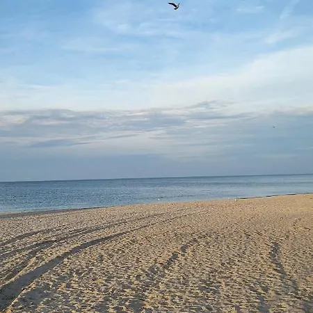 Wakacyjny Ines -ustka-na Wydmie,samodzielne Zameldowanie,garaz Do Dyspozycji Gosci 公寓 *